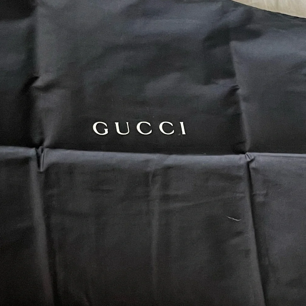 Gucci garment bag
